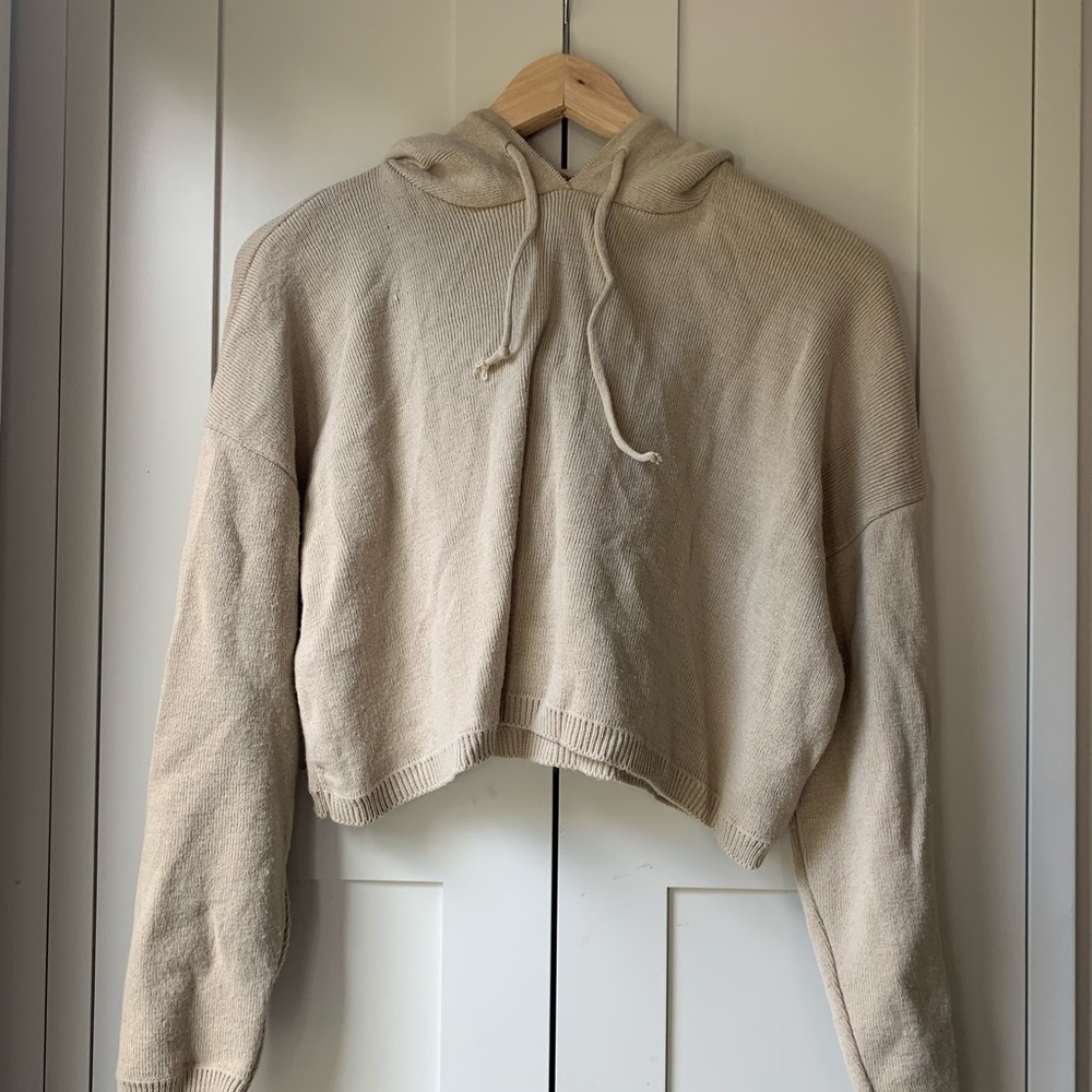 NASTYGAL BEIGE HOODIE CROPPED